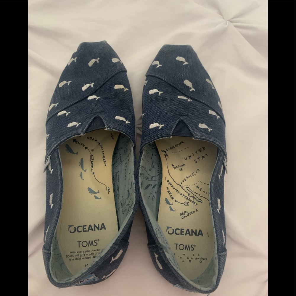 Toms
